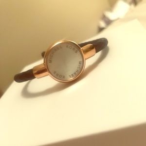 Michael Kors activity tracker